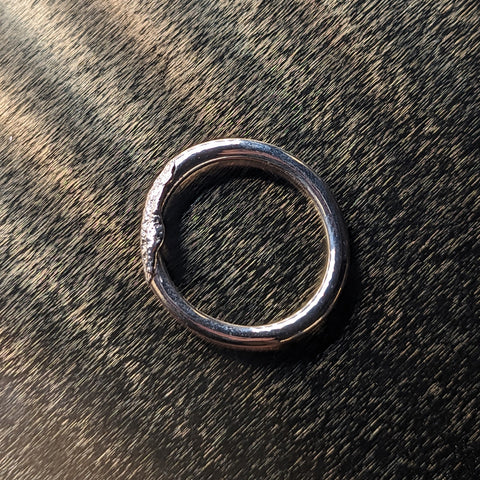 Ring Oval with structure 01 | Synergy | Summer Sale